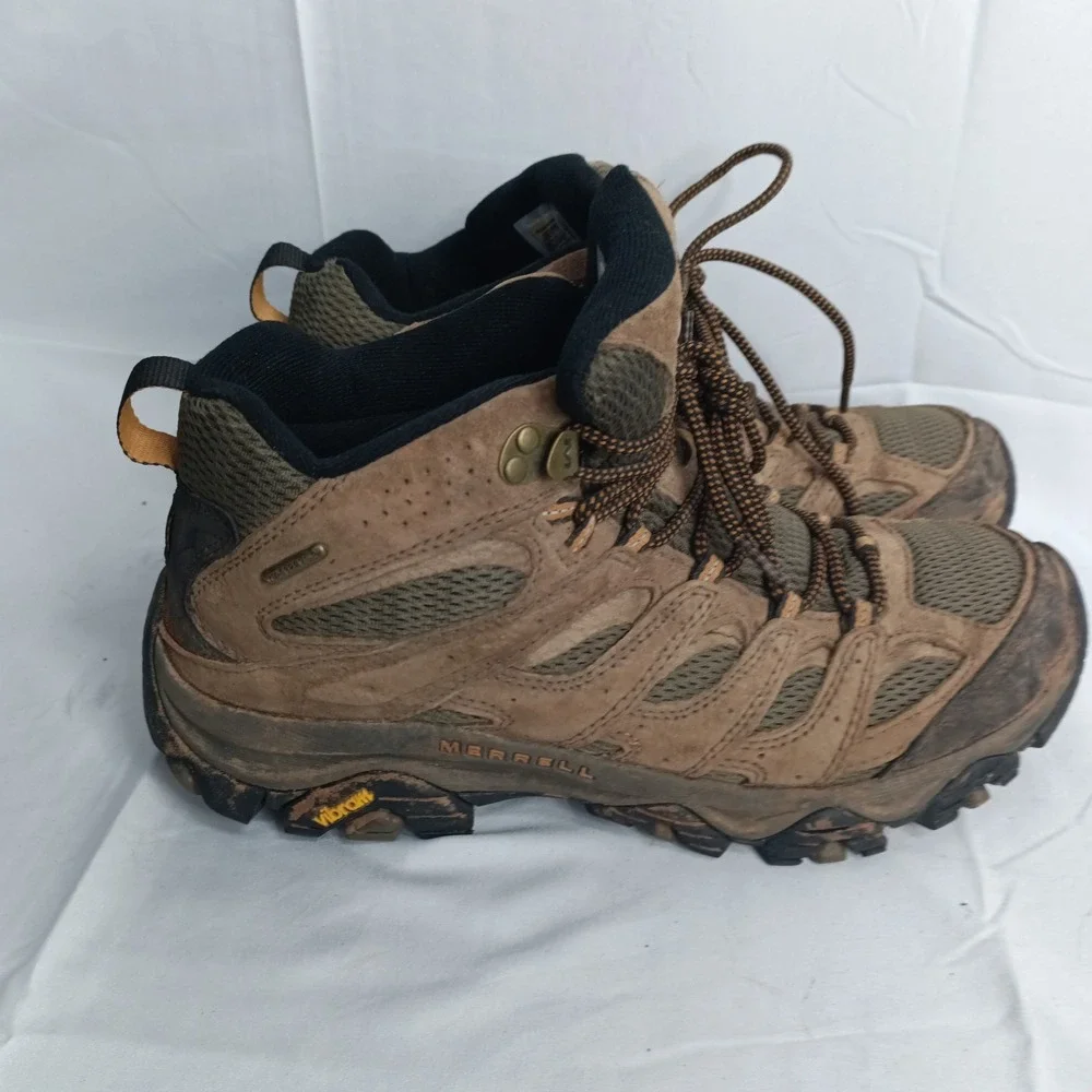 Merrell moab mid